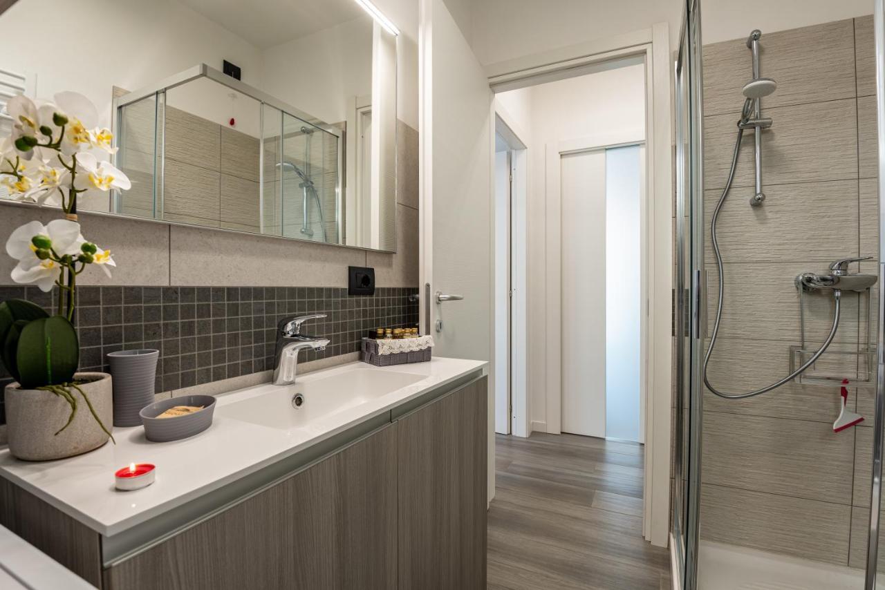 Laura'S Little Diamond Apartment - Residence Bel Post Domaso Exterior foto